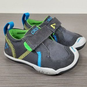 Plae Ty Shoe in Navy/Steel, Gray Suede, Toddlers Size 6 US / 22